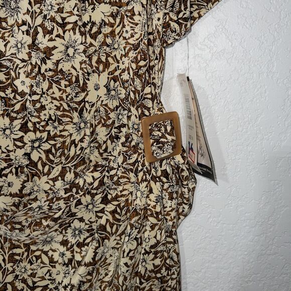 NWT Liz Claiborne Tan Tribal 100% Silk Wrap Dress Size 16 - Picture 5 of 9